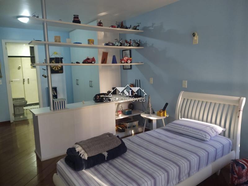 Apartamento à venda com 4 quartos, 200m² - Foto 30