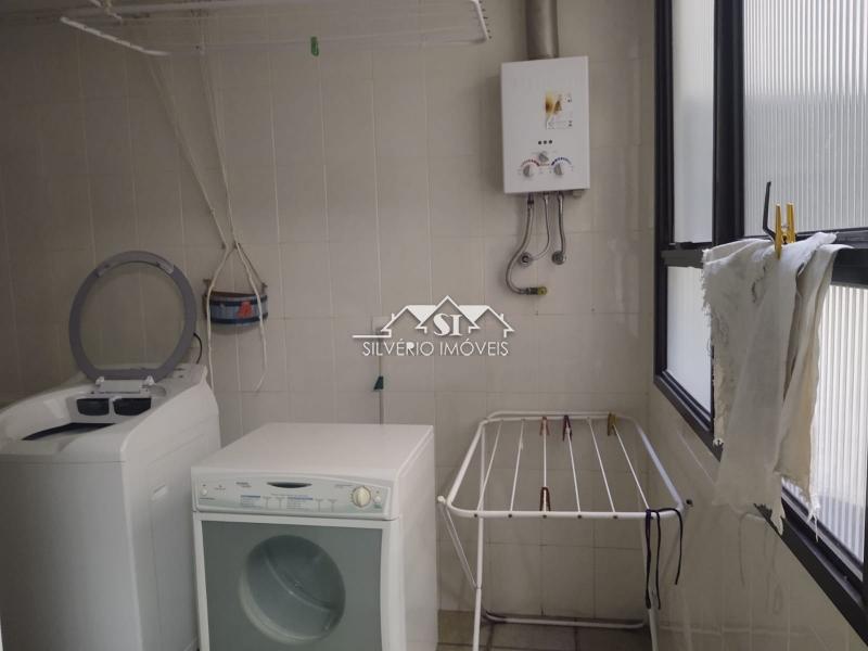 Apartamento à venda com 4 quartos, 200m² - Foto 33