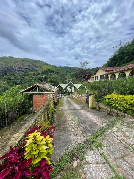 Casa em Corrêas - Petrópolis/RJ  - 5 Quartos