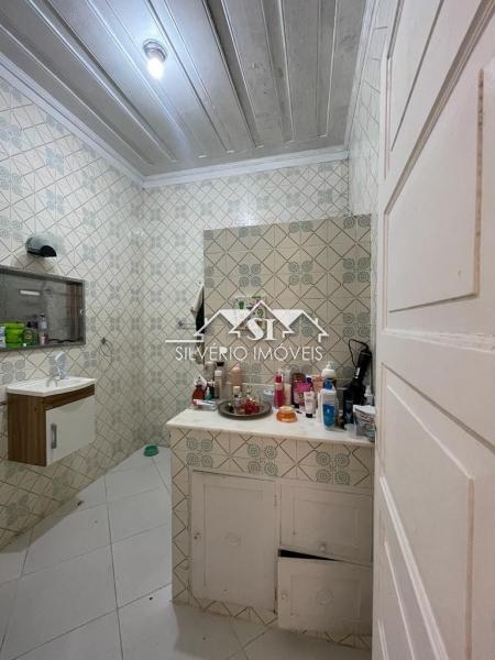 Casa à venda com 5 quartos, 330m² - Foto 5