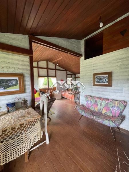 Casa à venda com 5 quartos, 330m² - Foto 7