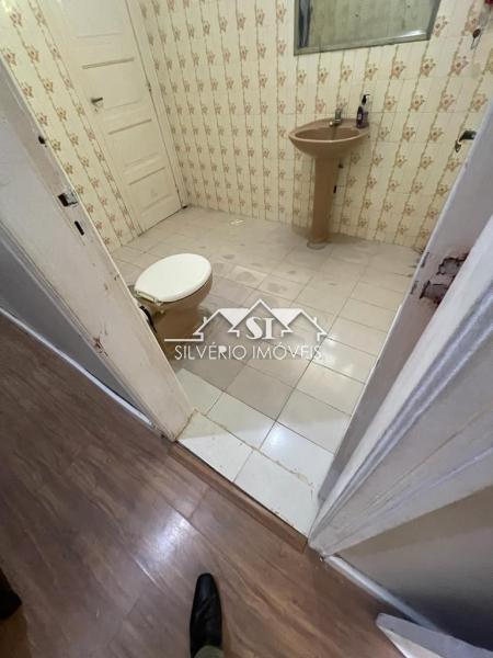 Casa à venda com 5 quartos, 330m² - Foto 23