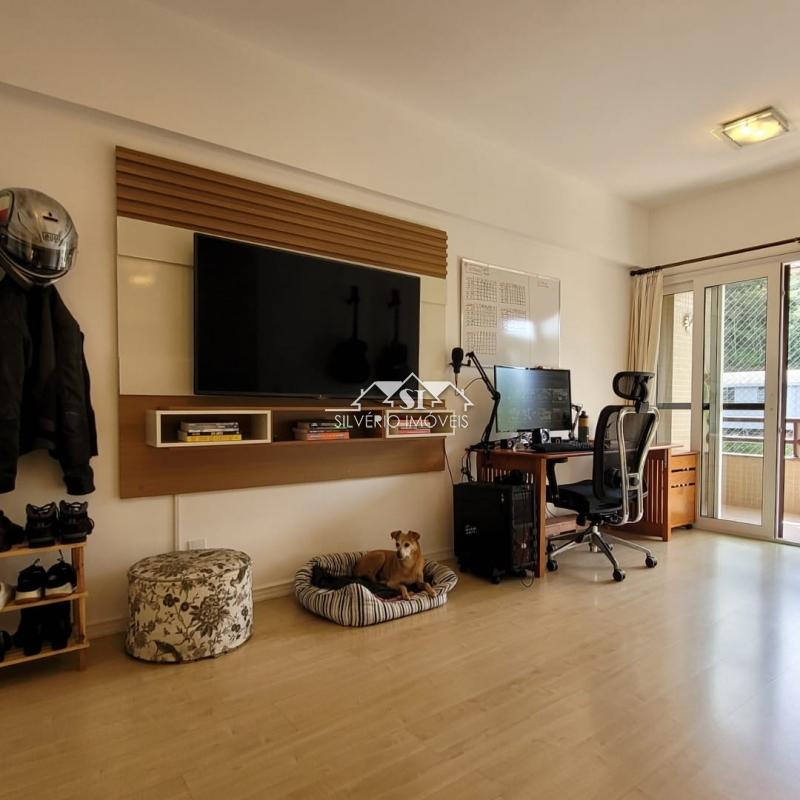Apartamento à venda com 3 quartos, 80m² - Foto 4