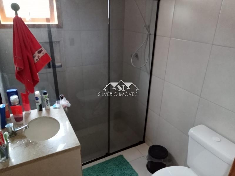 Casa à venda com 2 quartos, 180m² - Foto 10