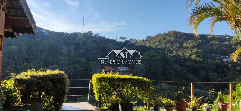 Casa à venda com 2 quartos, 65m² - Foto 2