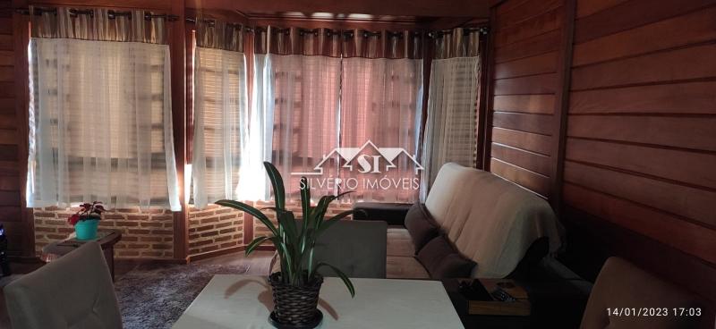 Casa à venda com 2 quartos, 65m² - Foto 11