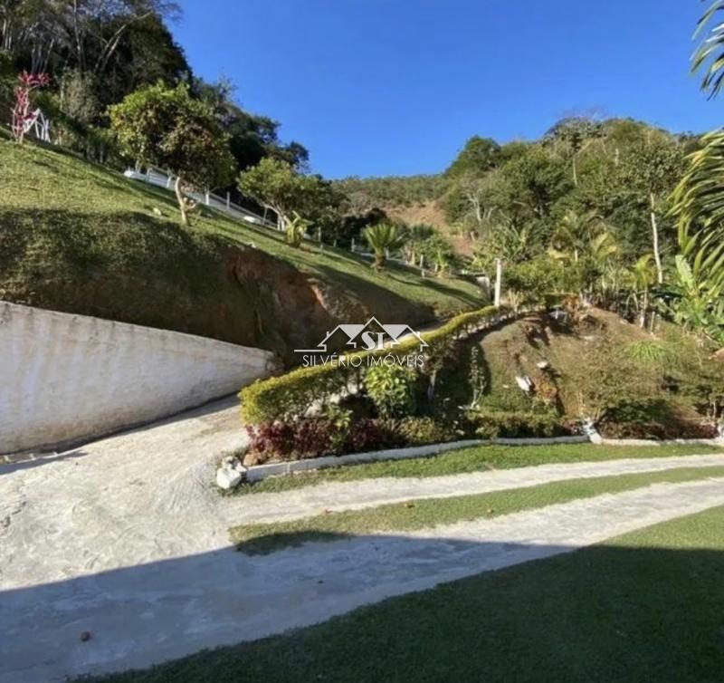 Sítio à venda com 3 quartos, 320m² - Foto 4