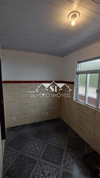 Casa à venda com 3 quartos, 116m² - Foto 9