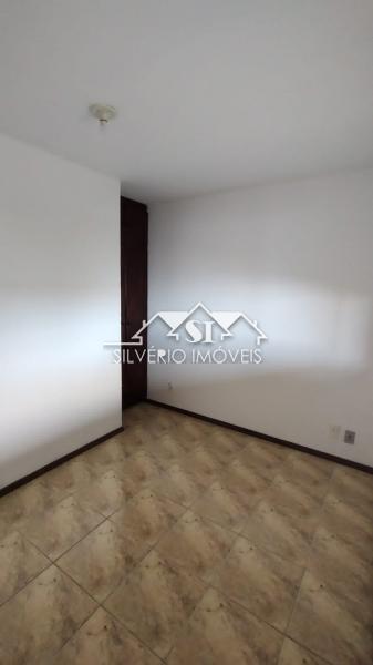 Casa à venda com 3 quartos, 116m² - Foto 14