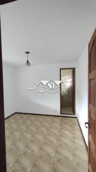 Casa à venda com 3 quartos, 116m² - Foto 16