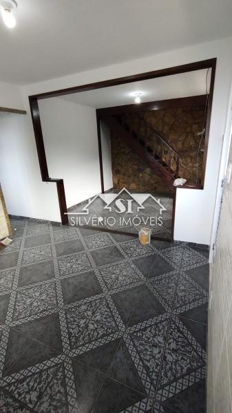 Casa à venda com 3 quartos, 116m² - Foto 17
