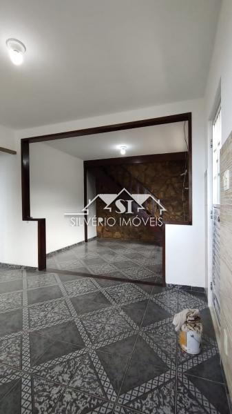 Casa à venda com 3 quartos, 116m² - Foto 18