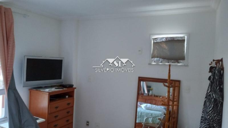 Apartamento à venda com 3 quartos, 96m² - Foto 18