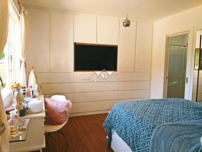 Casa à venda e aluguel com 3 quartos, 300m² - Foto 5