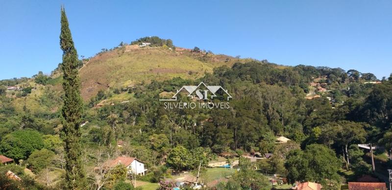 Casa à venda e aluguel com 3 quartos, 300m² - Foto 10