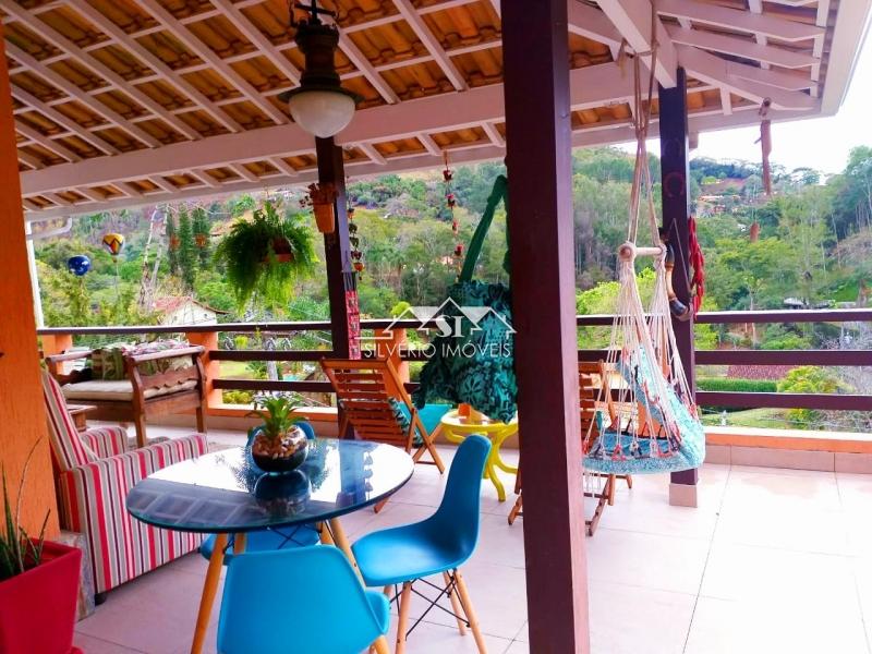Casa à venda e aluguel com 3 quartos, 300m² - Foto 14