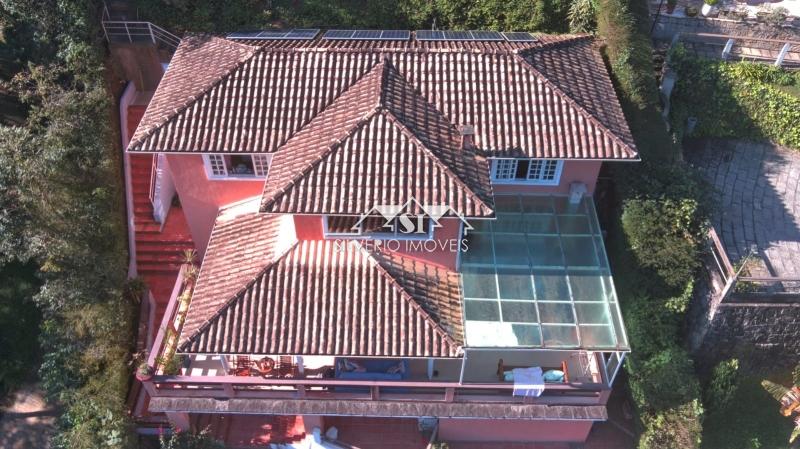 Casa à venda e aluguel com 3 quartos, 300m² - Foto 19