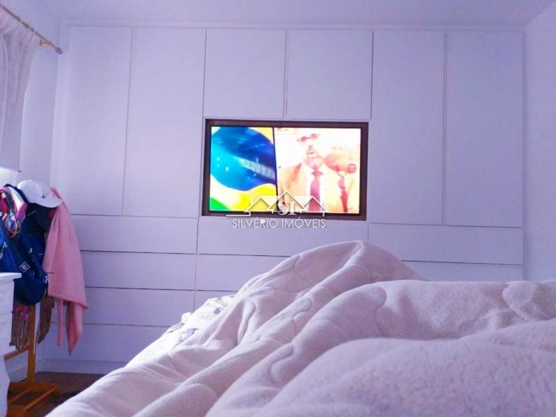 Casa à venda e aluguel com 3 quartos, 300m² - Foto 38