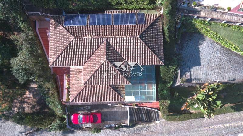 Casa à venda e aluguel com 3 quartos, 300m² - Foto 50