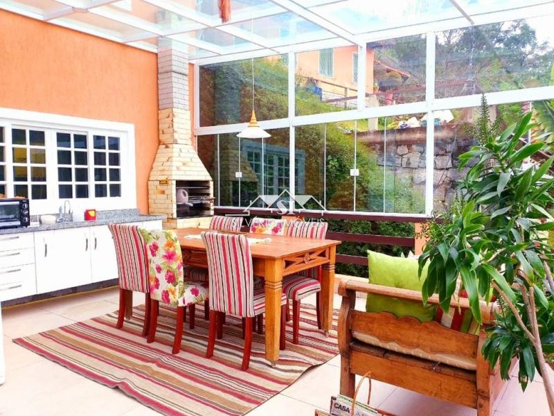 Casa à venda e aluguel com 3 quartos, 300m² - Foto 51