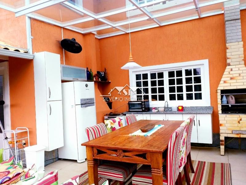 Casa à venda e aluguel com 3 quartos, 300m² - Foto 57