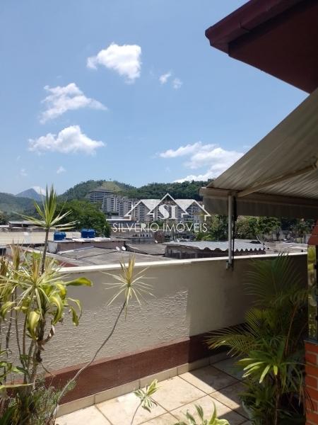Apartamento à venda com 2 quartos, 69m² - Foto 23