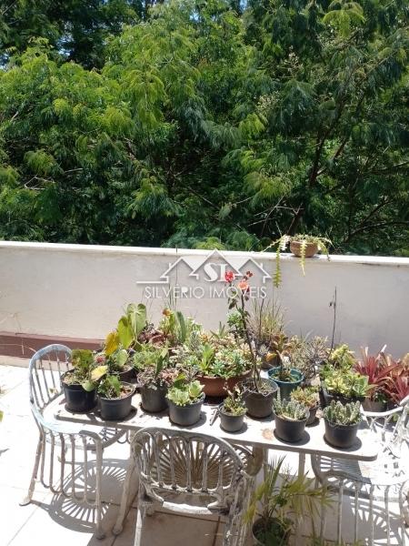 Apartamento à venda com 2 quartos, 69m² - Foto 22