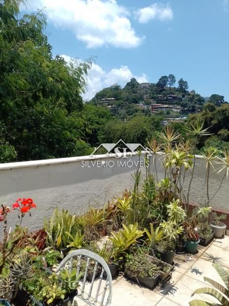 Apartamento à venda com 2 quartos, 69m² - Foto 21
