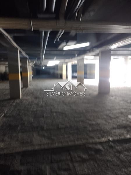 Apartamento à venda com 2 quartos, 69m² - Foto 40
