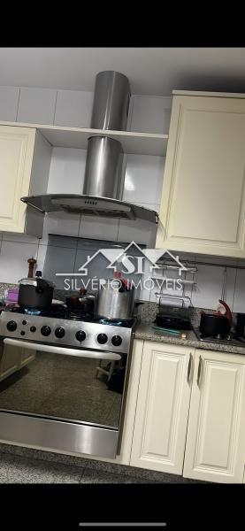 Casa à venda com 5 quartos, 360m² - Foto 13