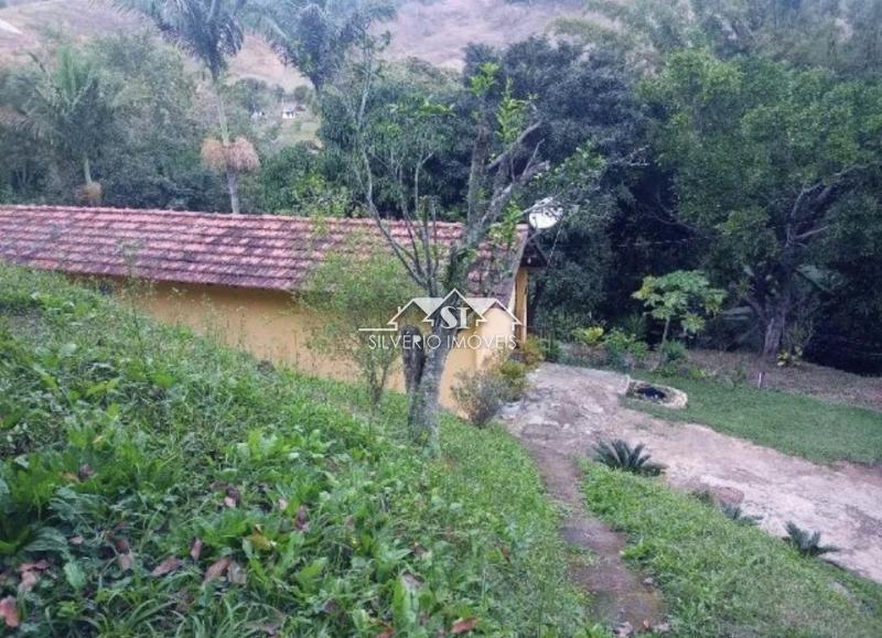 Sítio em Pedro do Rio - Petrópolis/RJ  - 2 Quartos