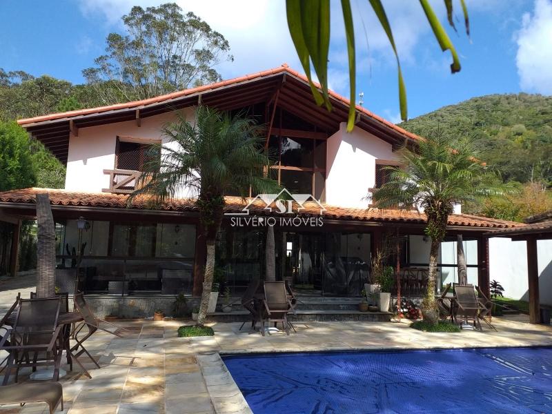 Casa em Independência - Petrópolis/RJ  - 5 Quartos