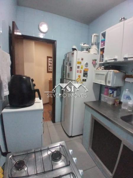 Apartamento à venda com 1 quarto, 45m² - Foto 11