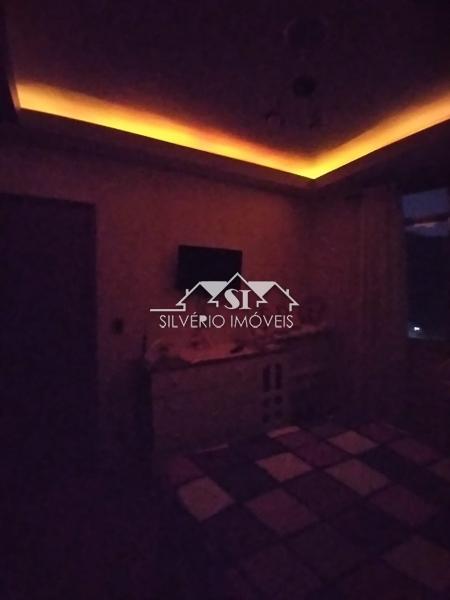 Apartamento à venda com 1 quarto, 45m² - Foto 13