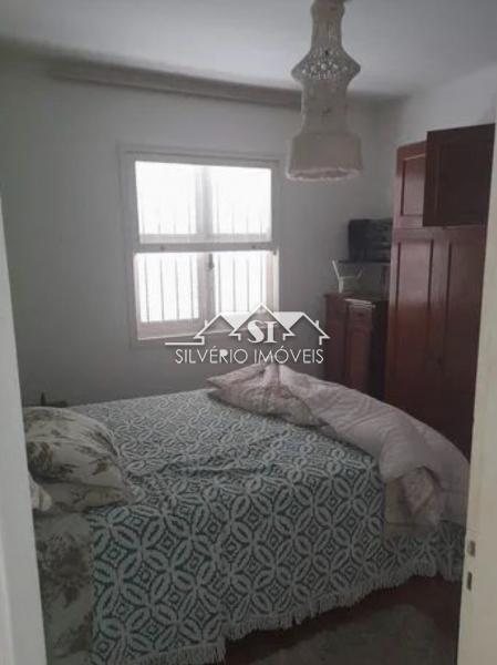 Casa à venda com 2 quartos, 186m² - Foto 12