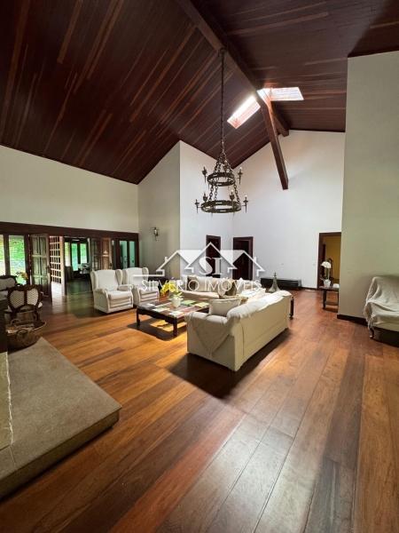 Casa em Araras - Petrópolis/RJ  - 4 Quartos