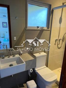 Casa à venda com 5 quartos, 200m² - Foto 10