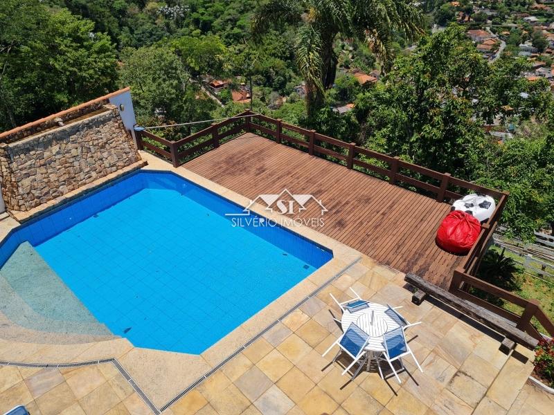 Casa à venda com 3 quartos, 400m² - Foto 7