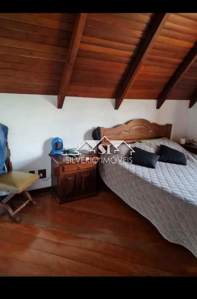 Casa à venda com 3 quartos, 400m² - Foto 14