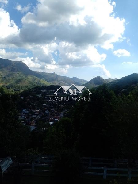 Casa à venda com 3 quartos, 400m² - Foto 34