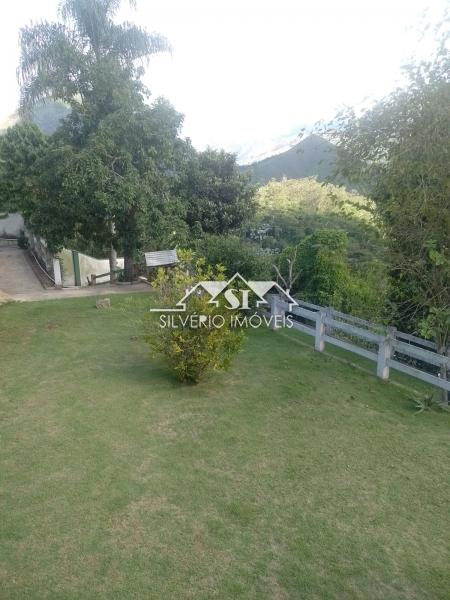 Casa à venda com 3 quartos, 400m² - Foto 43