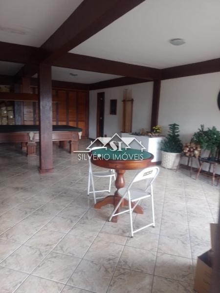 Casa à venda com 3 quartos, 400m² - Foto 23