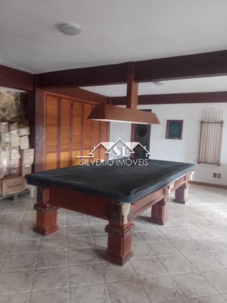 Casa à venda com 3 quartos, 400m² - Foto 27