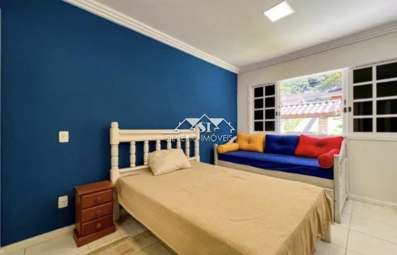 Casa à venda com 5 quartos, 480m² - Foto 8