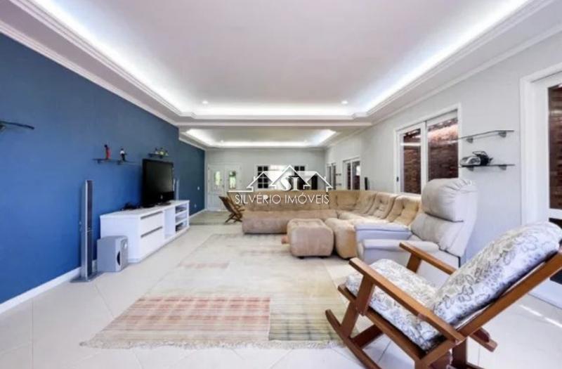 Casa à venda com 5 quartos, 480m² - Foto 10