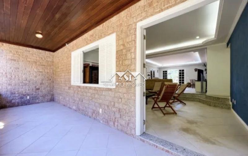 Casa à venda com 5 quartos, 480m² - Foto 18