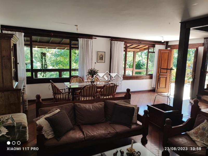 Casa à venda com 5 quartos, 500m² - Foto 17