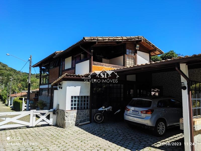 Casa em Quitandinha - Petrópolis/RJ  - 5 Quartos