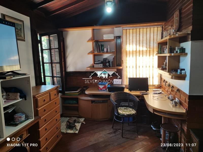 Casa à venda com 5 quartos, 500m² - Foto 42