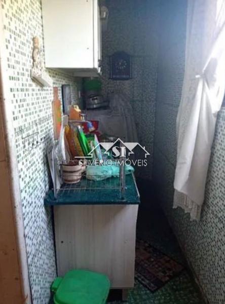 Casa à venda com 2 quartos, 80m² - Foto 6